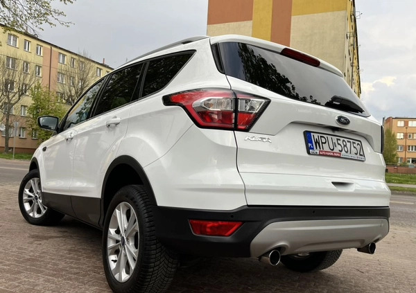 Ford Kuga cena 61700 przebieg: 198555, rok produkcji 2017 z Olsztynek małe 704